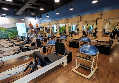 Exploring the Virtual Fitness Classes Offered by Gyms in Traverse City, Michigan